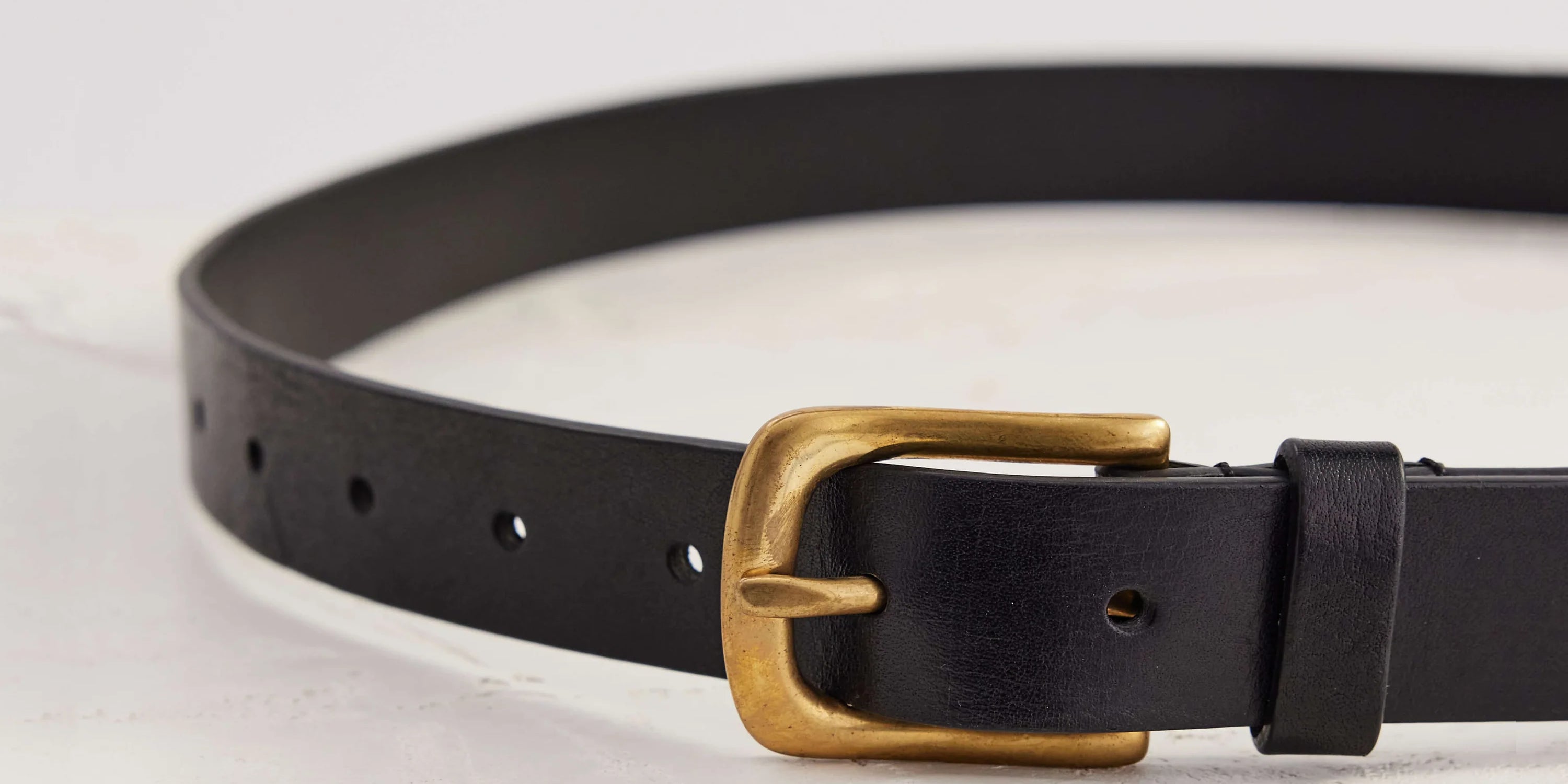 01Belt_BLK_Inside-smaller_1.webp