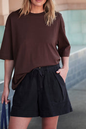 Darcy Relaxed Everyday Short Washed Black