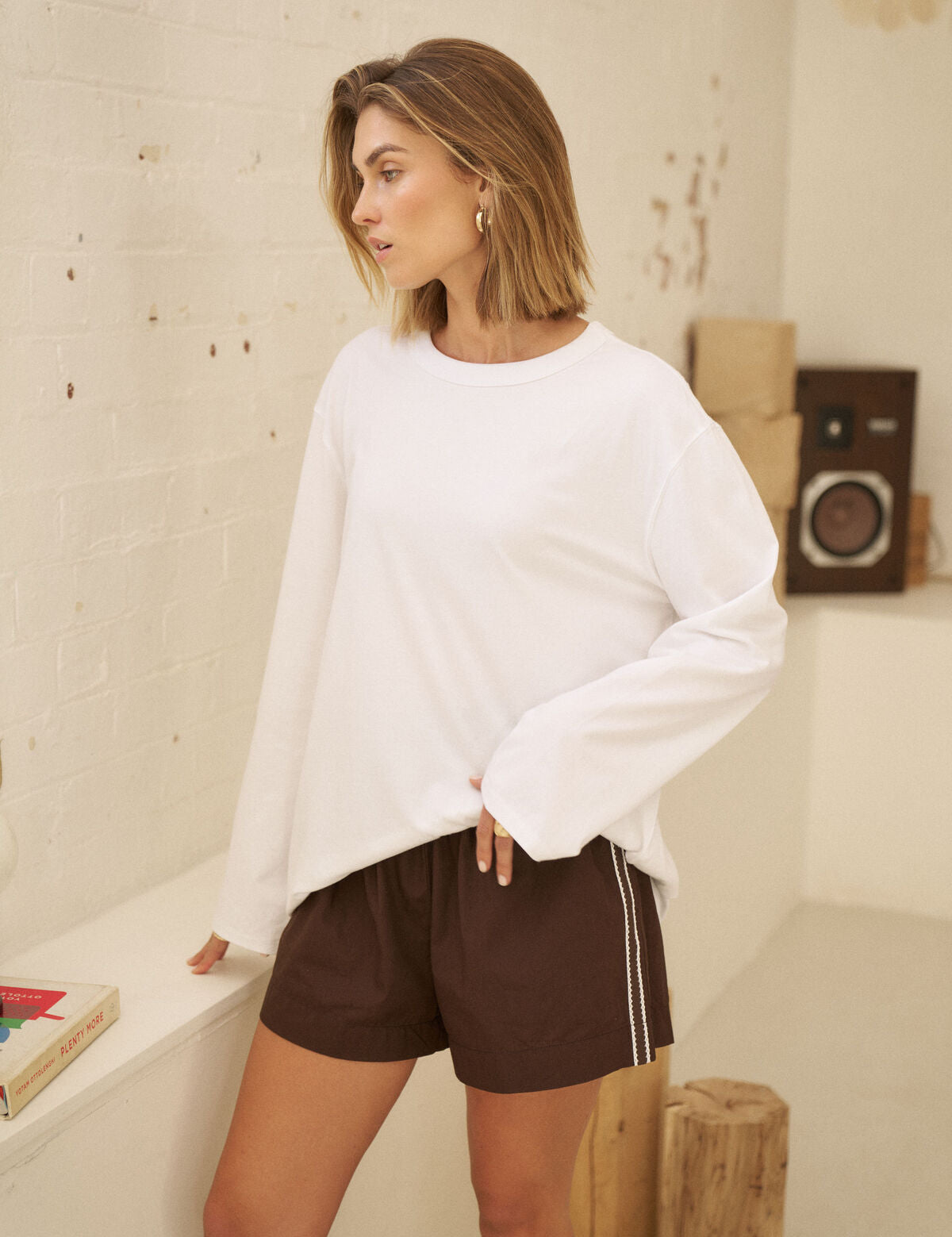 1401389-26-2.jpg
