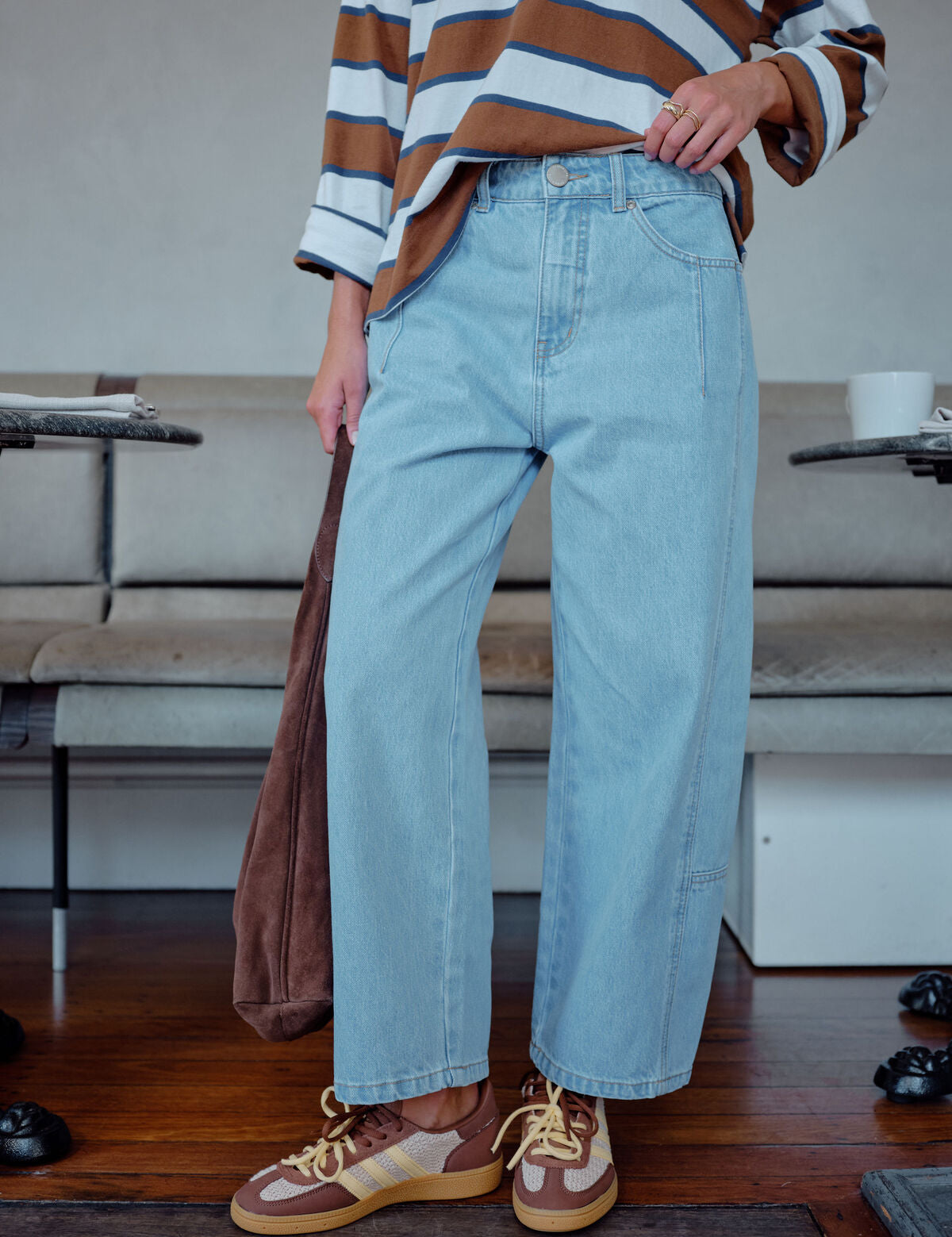 1401516-01-2.jpg