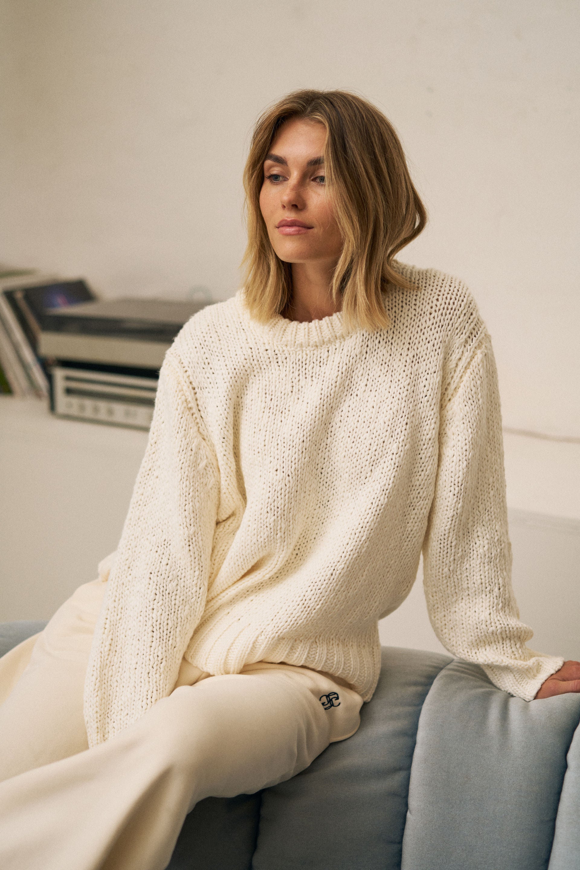 Sage Chunky Knit Crew Marshmellow