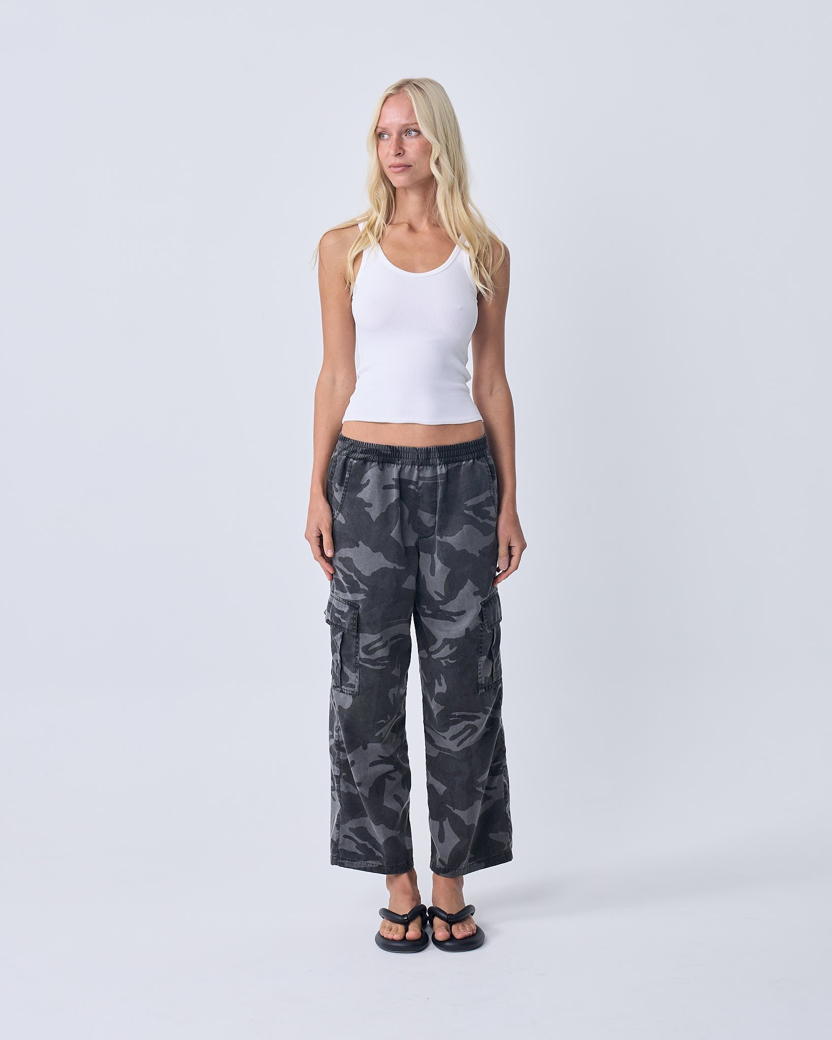 Cargo - Washed Camo Black