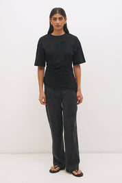 Liora T-Shirt Black