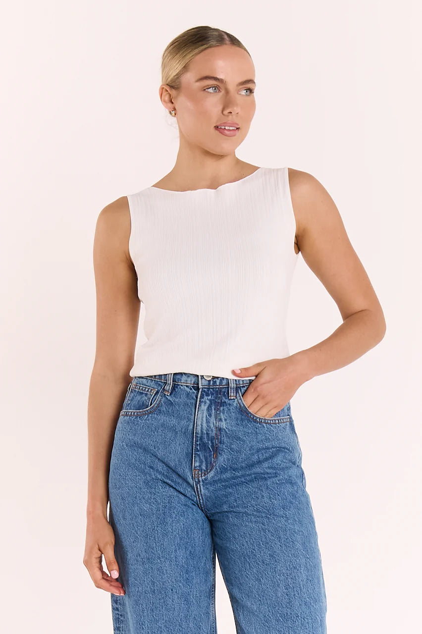 Lilly Boat Neck Tank - White