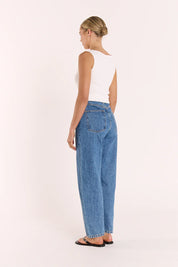 Lilly Boat Neck Tank - White