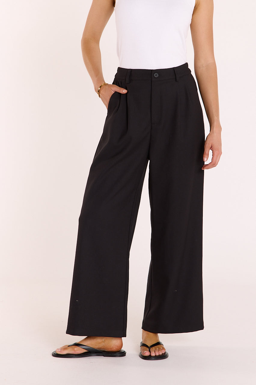 Carmen Cropped Pant - Black