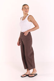 Lola Cropped Barrel Jean - Chocolate