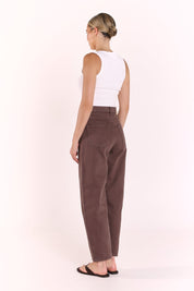 Lola Barrel Jean - Chocolate