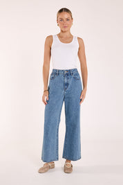 Stevie Cropped Jean - Deep Blue
