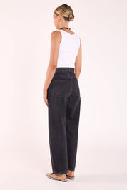 Lola Barrel Jean - Washed Black