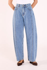 Lola Barrel Jean - Panel Deep Blue
