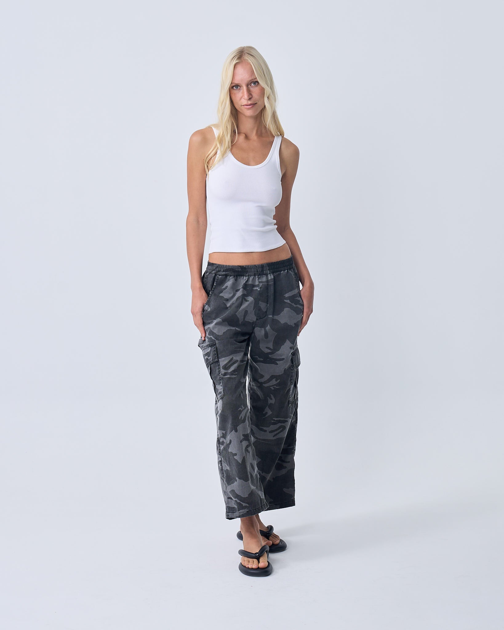 Cargo - Washed Camo Black
