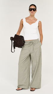 Lisara Relaxed Pant