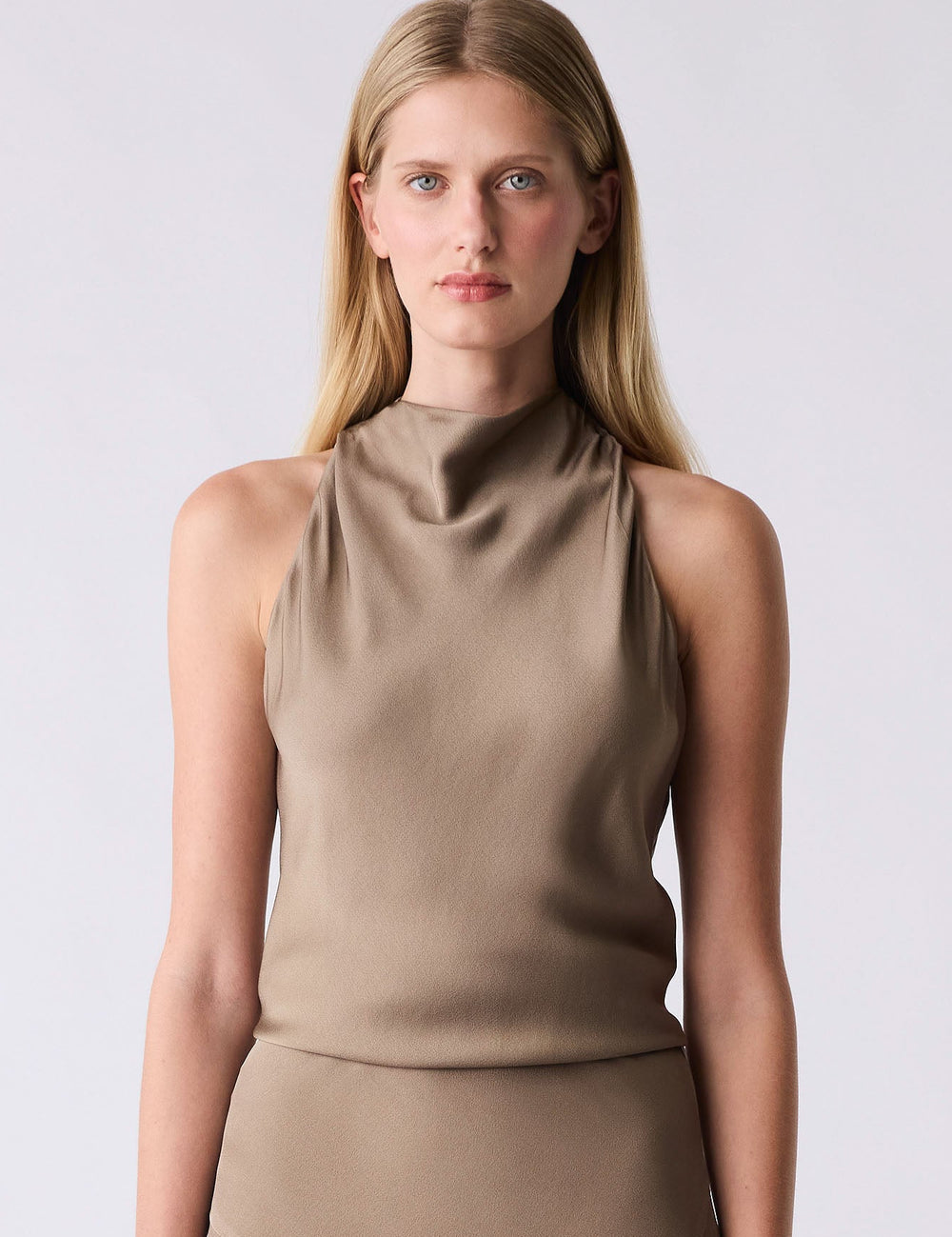2308.6067_Concourse_Maxi_Skirt_F_1000x_38806248-64d8-4c3d-8bb0-8f8299171c04.jpg