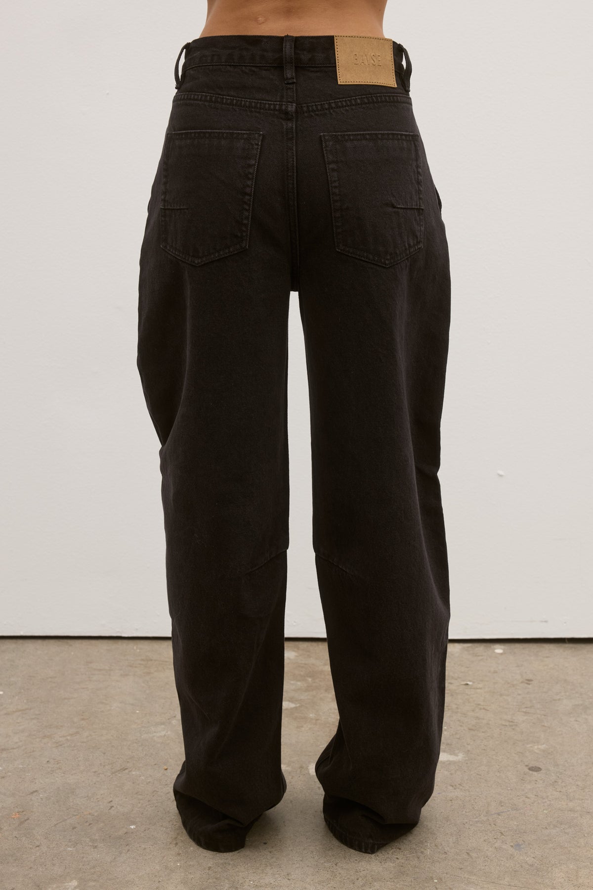 Aston Jean Backstage Black