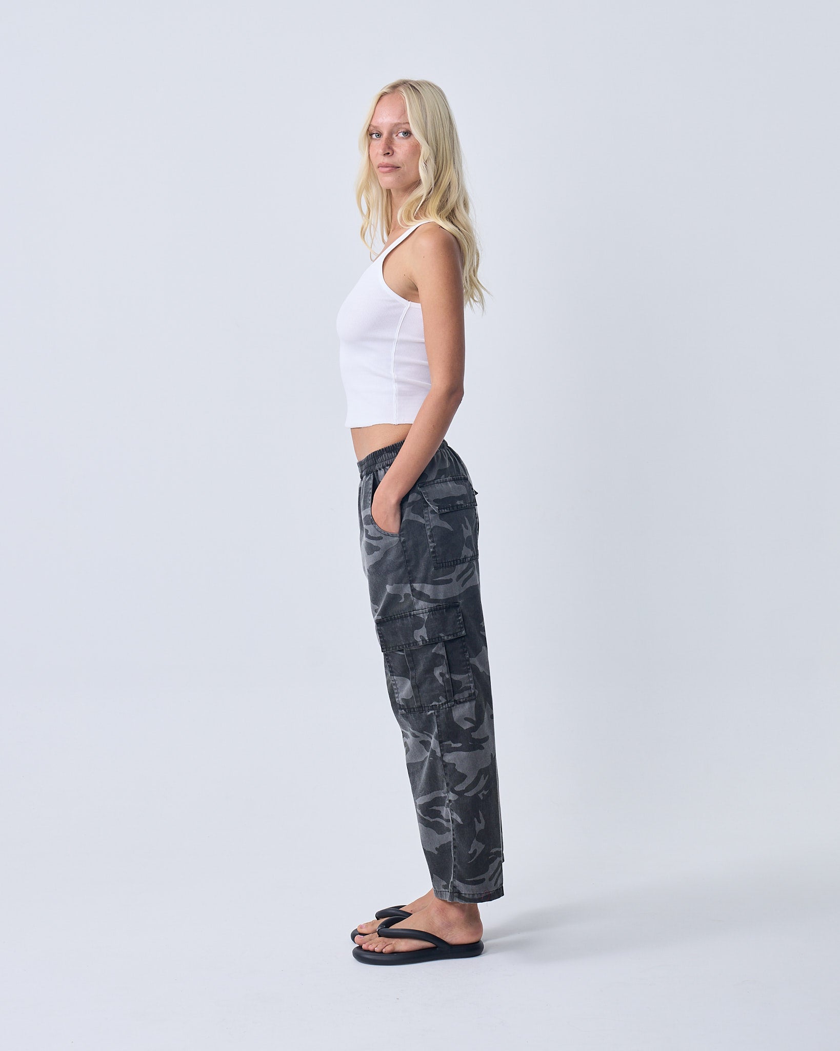 Cargo - Washed Camo Black