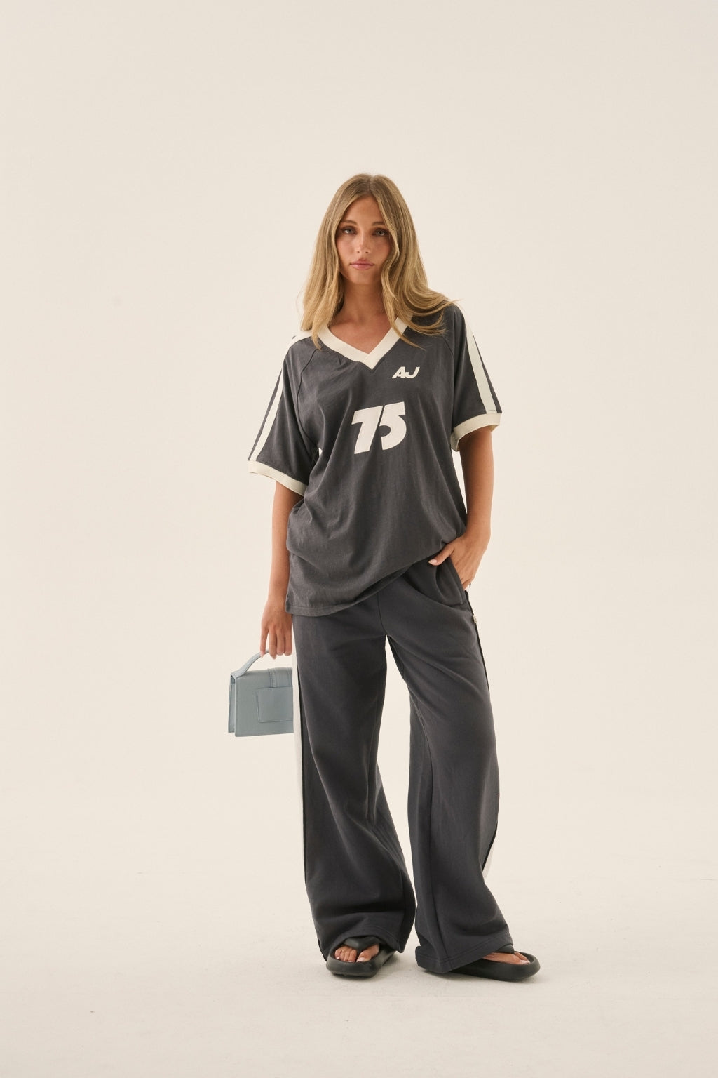 Circuit 75 Tee Washed Black