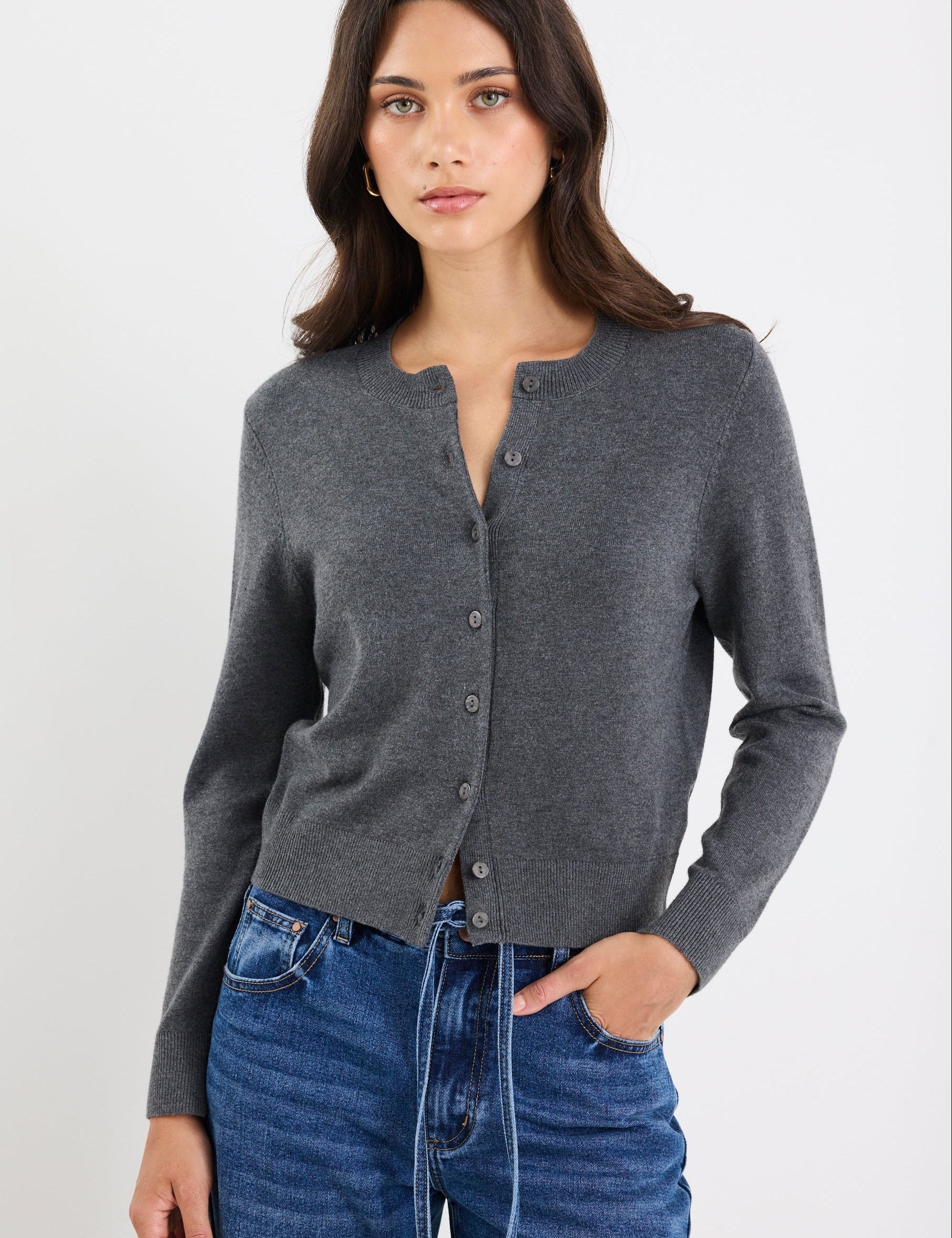 AutographCharcoalCardigan_CampusDeepBlueBarrelJeans5.jpg
