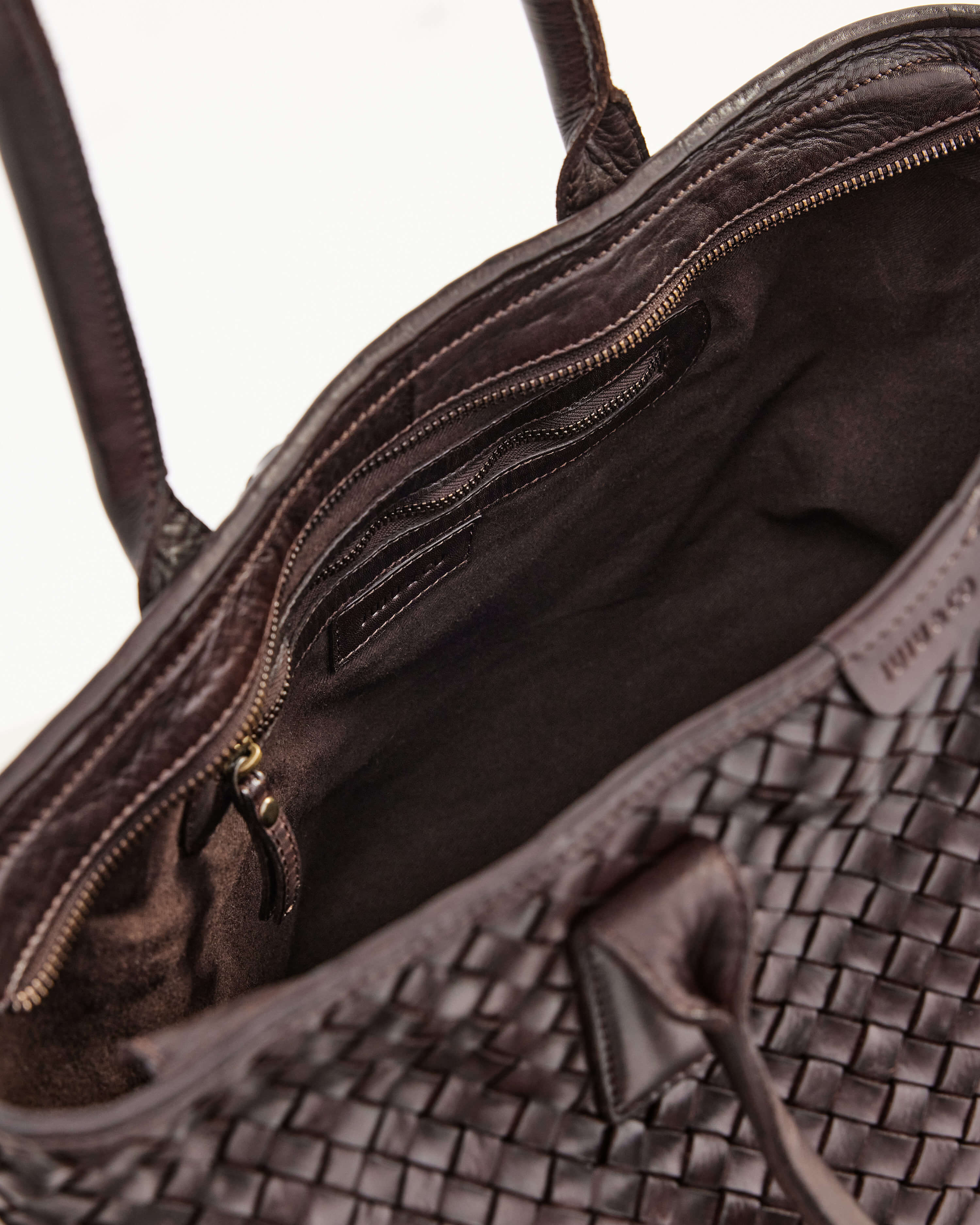 Basque Tote Chocolate