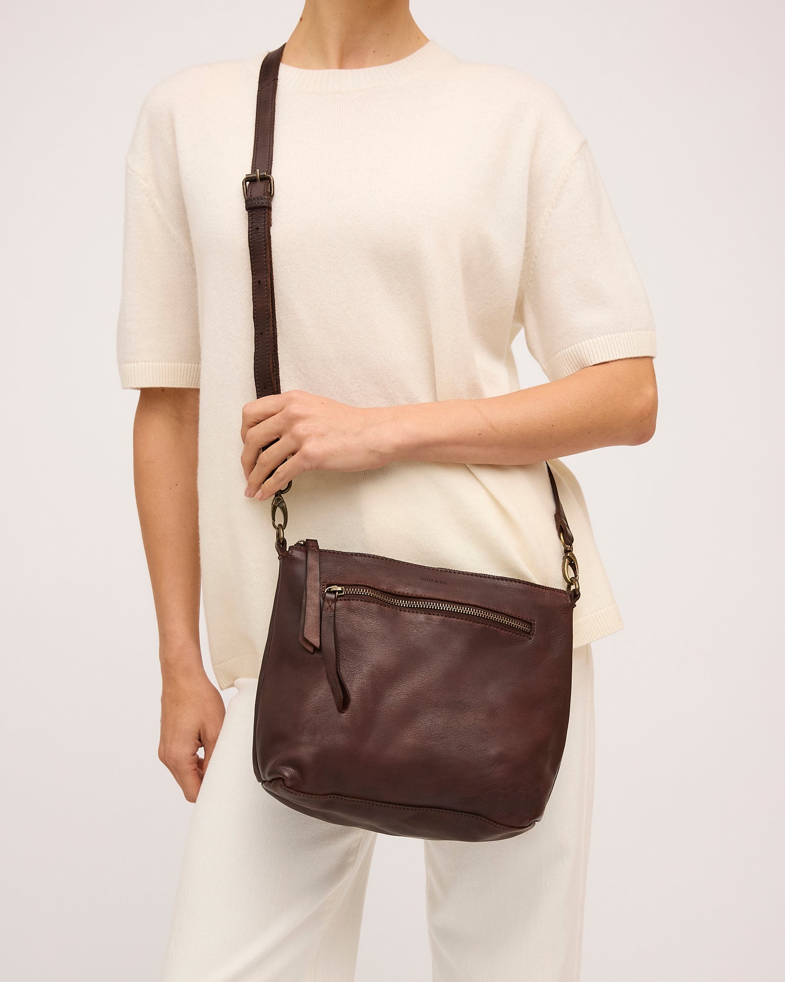 Essential Pouch Chocolate