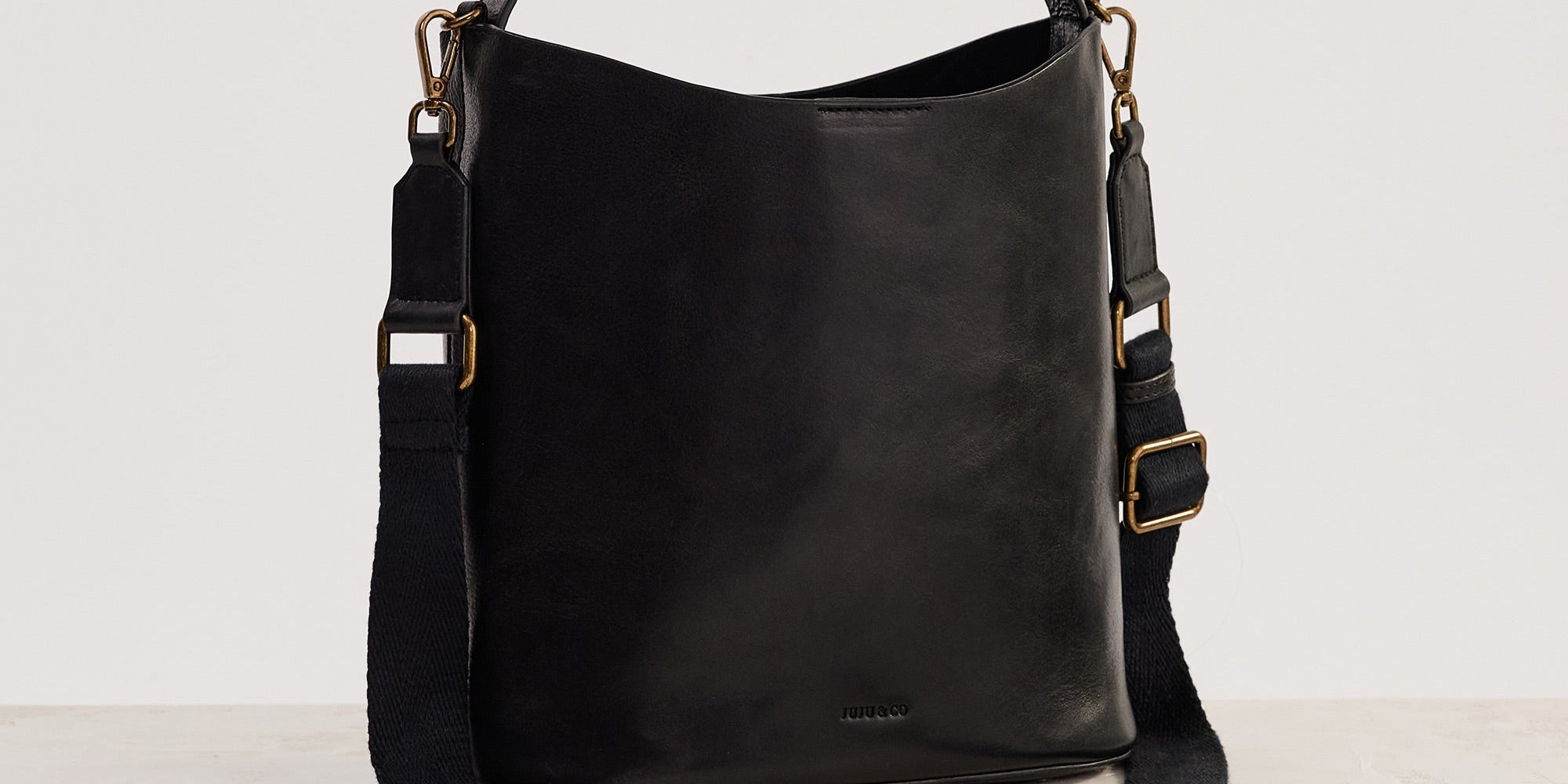 CarmenBag_BLK_Front.jpg