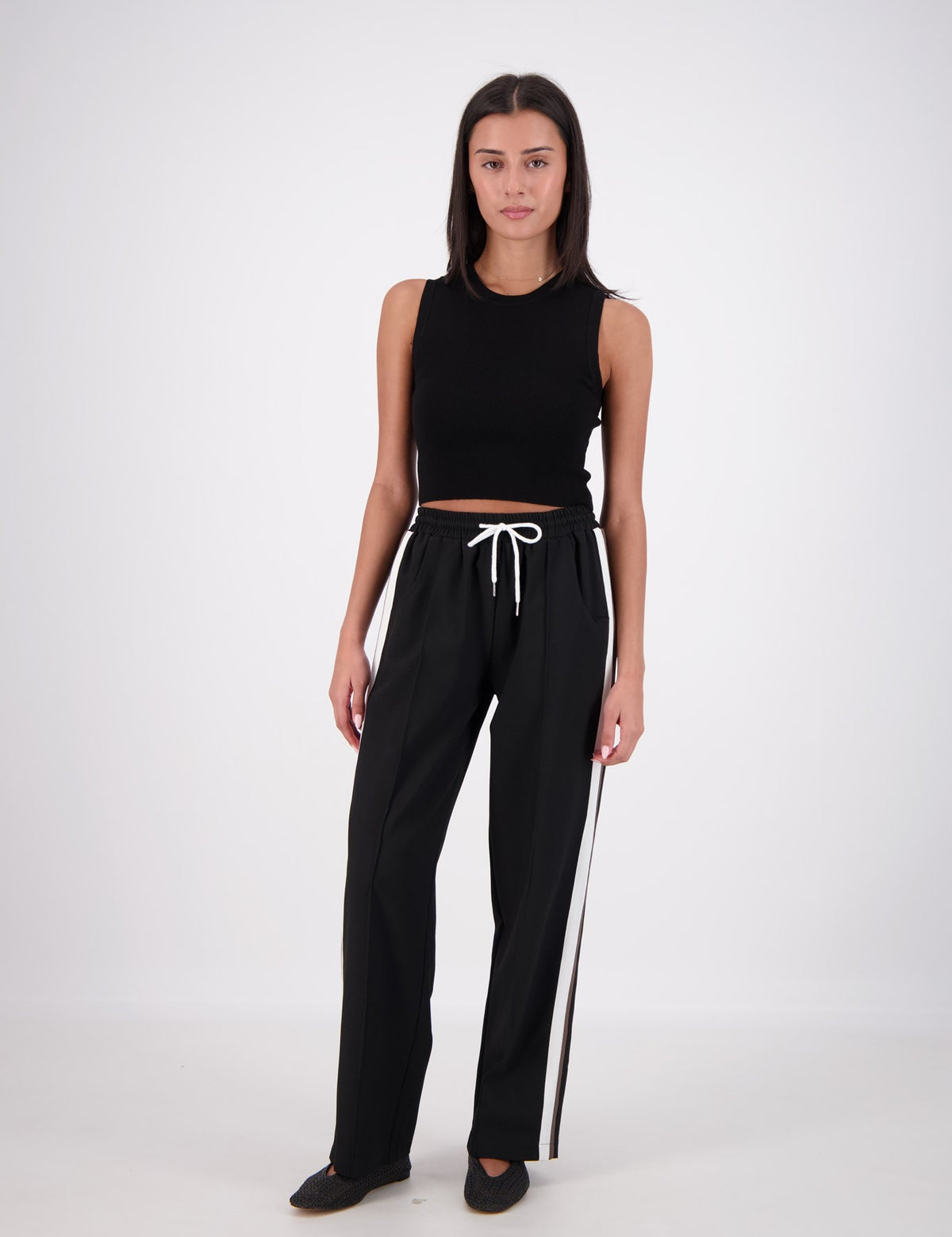 CassisTrousers_Black_3_1200x_55f53bd1-6d24-4e3e-bf03-85ede22f8c1d.jpg