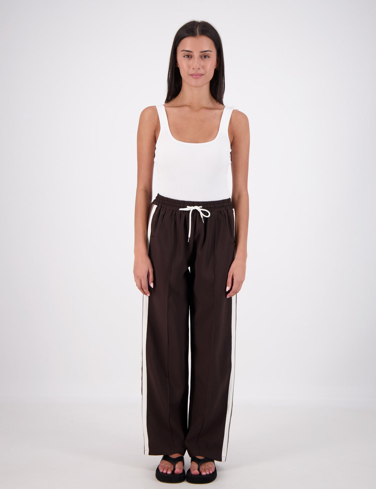 CassisTrousers_Brown_1_1200x_ae278e10-db47-43e7-9428-ac521e47a4a8.jpg