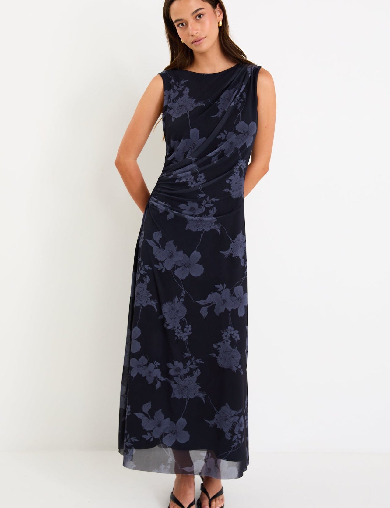 FrameMidnightFloralDress5_1024x1024_2x_d24613ef-6187-41a2-b927-fcbfcd5af81c.jpg