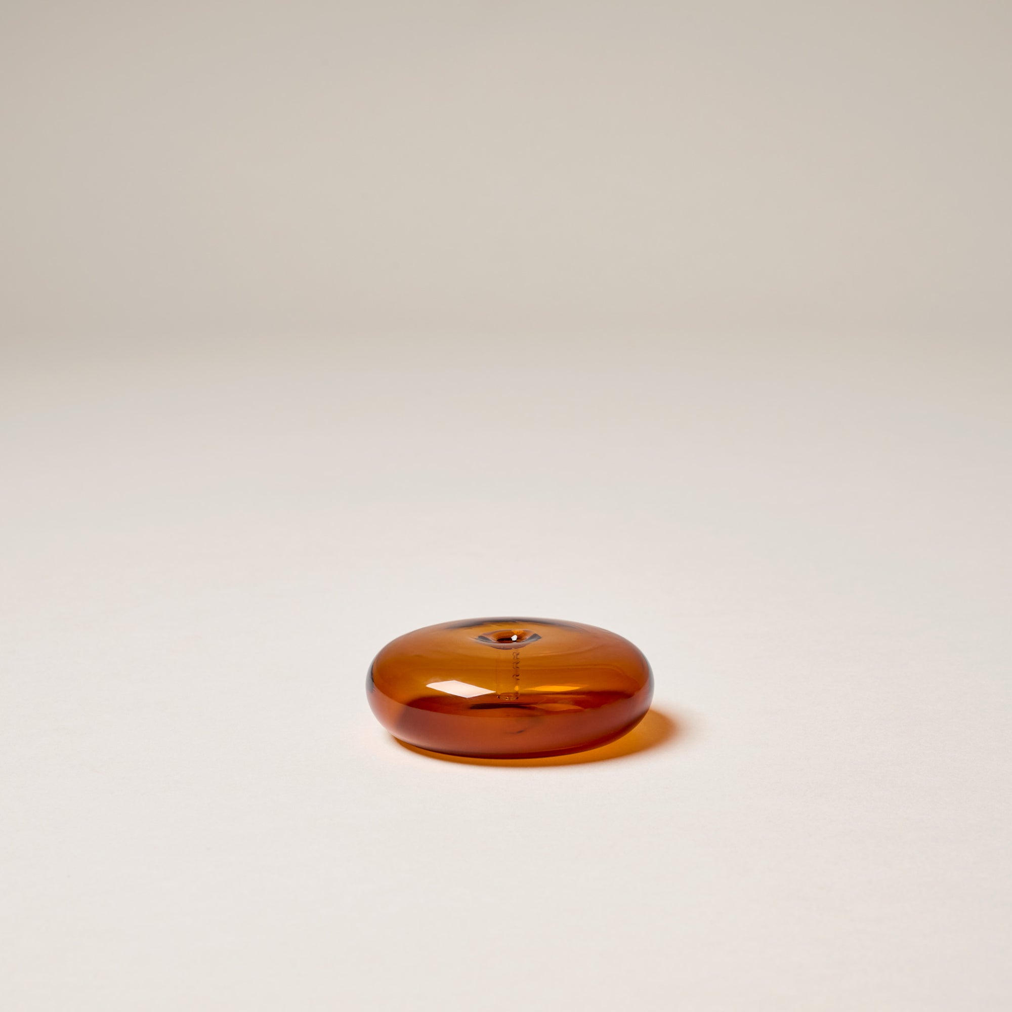 Holders_Glass_Amber_Shot1_004.jpg