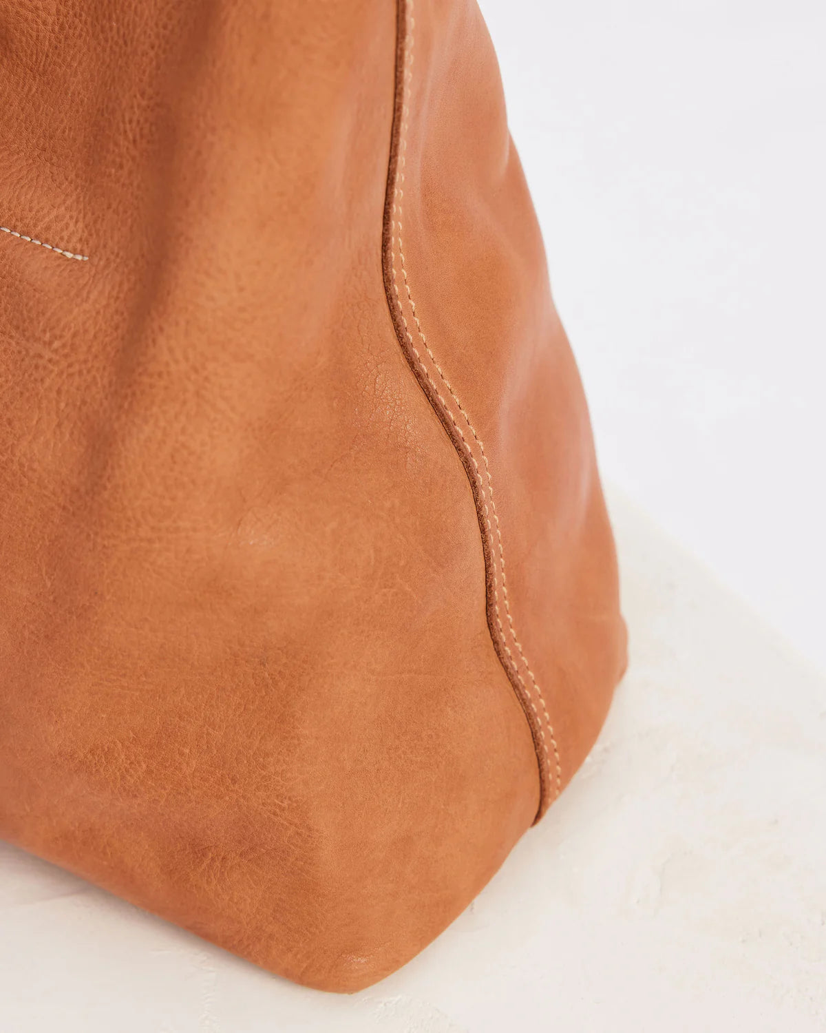 Unlined Slouchy Bag Tan