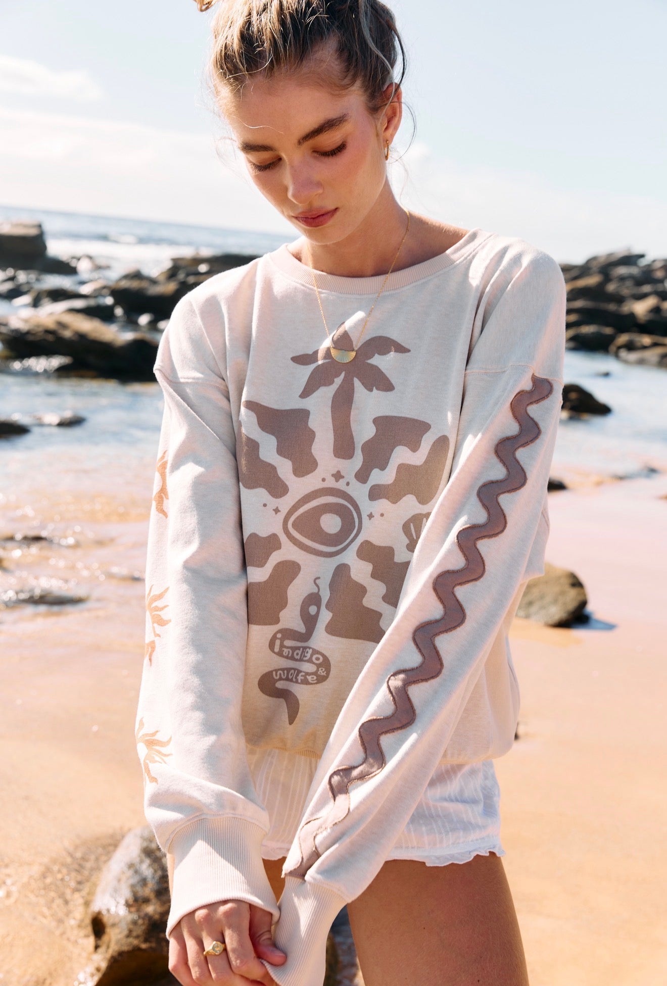 Bone Snake Jumper