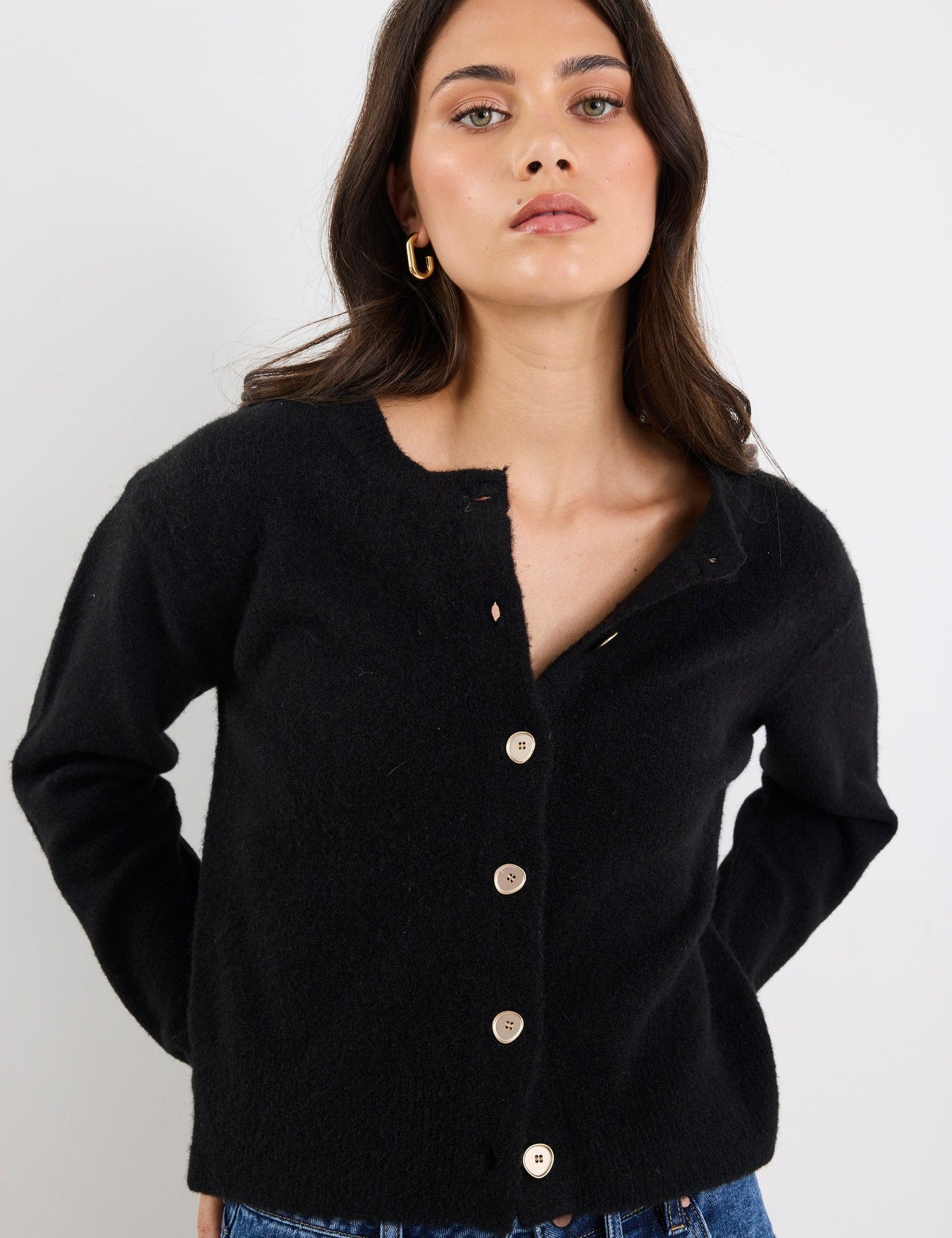 ImprintBlackCardigan_CampusDeepBlueBarrelJeans6_1024x1024_2x_0a9da247-8479-4b71-a637-e04afa7fc8c1.jpg