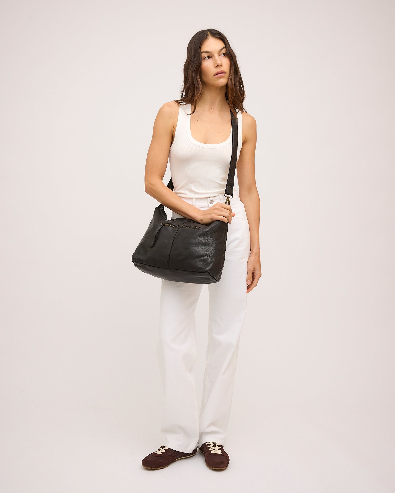 Signature Slouchy Bag Black