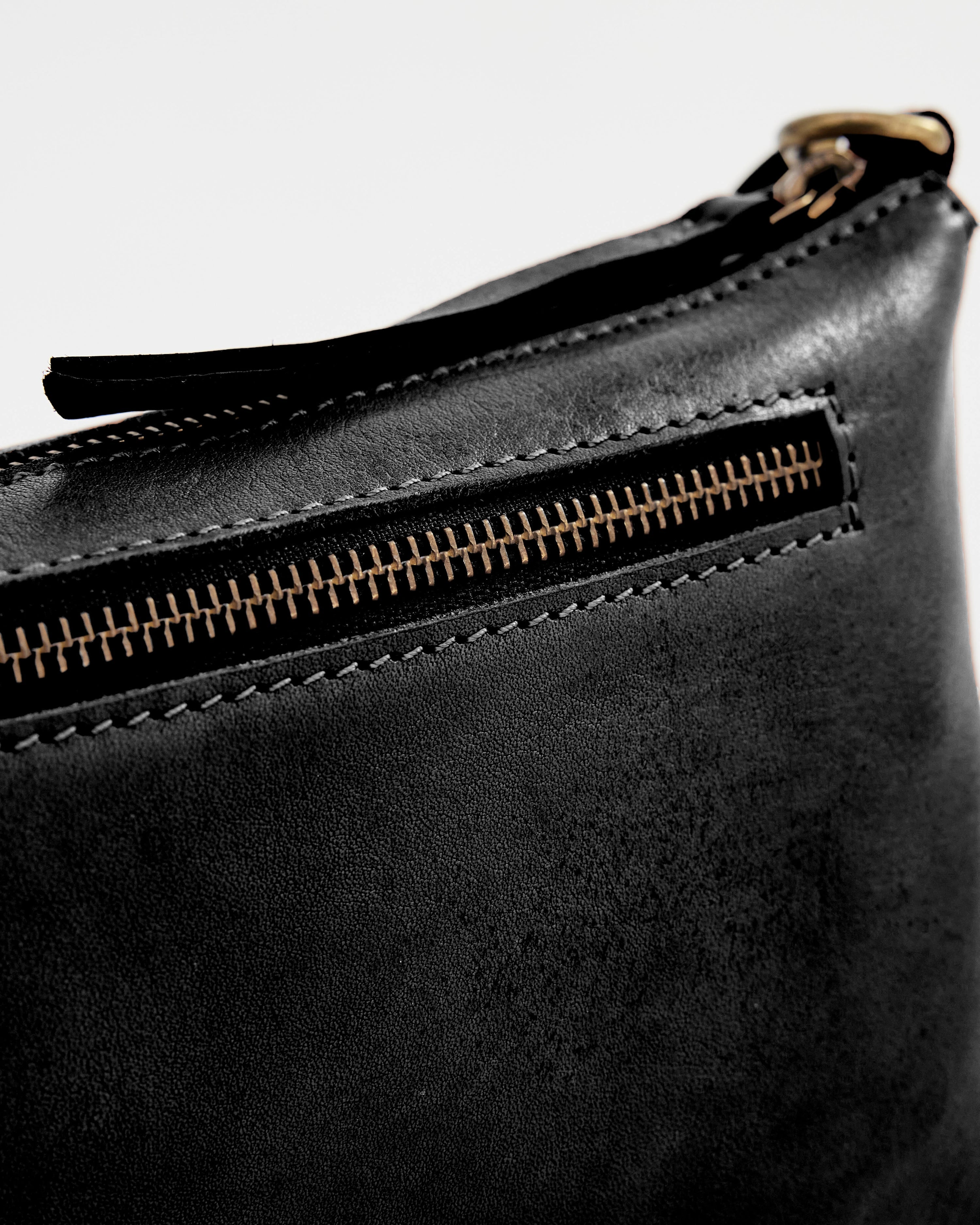 Monterey Crossbody Black