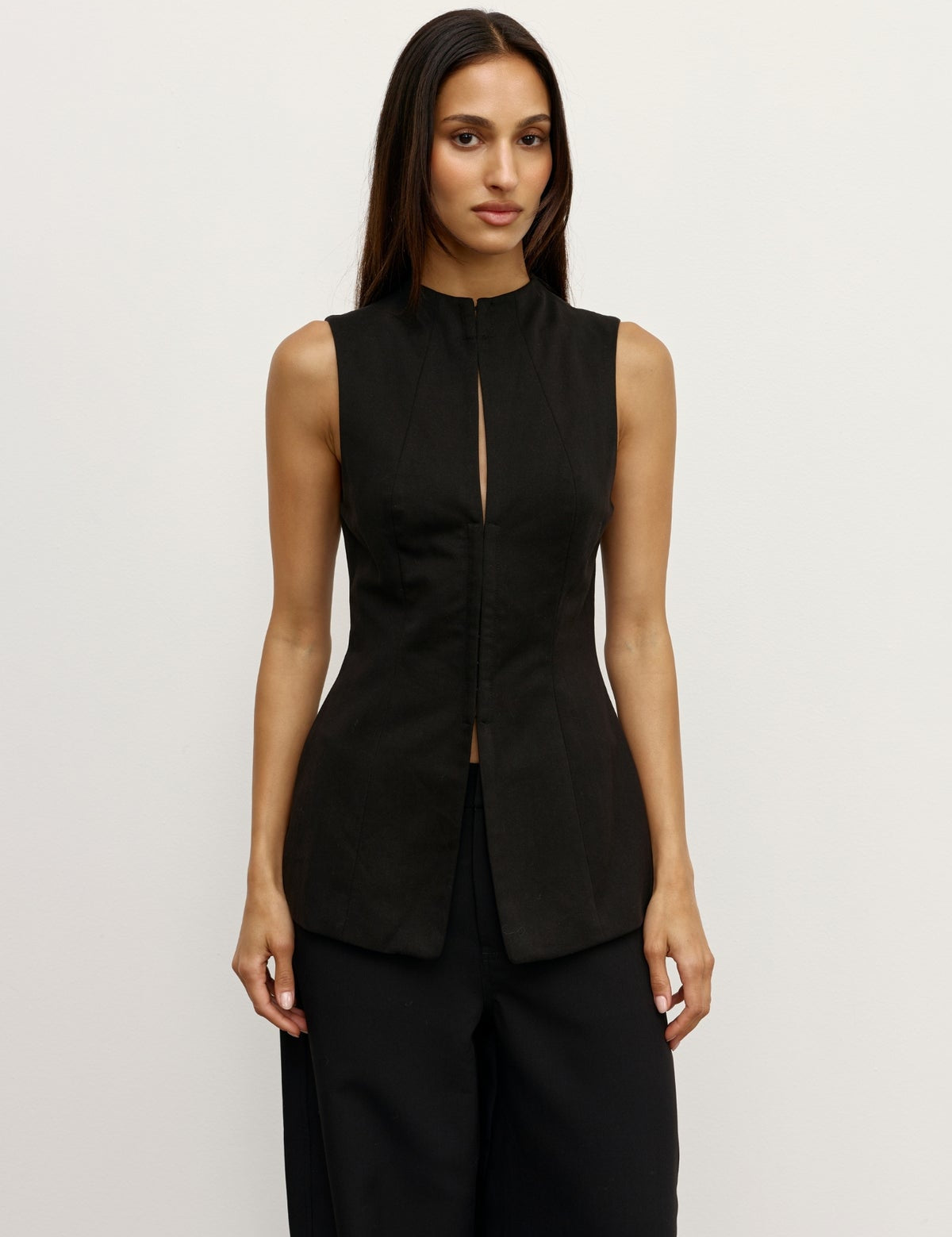 ROWETOP-BLACK00003.jpg
