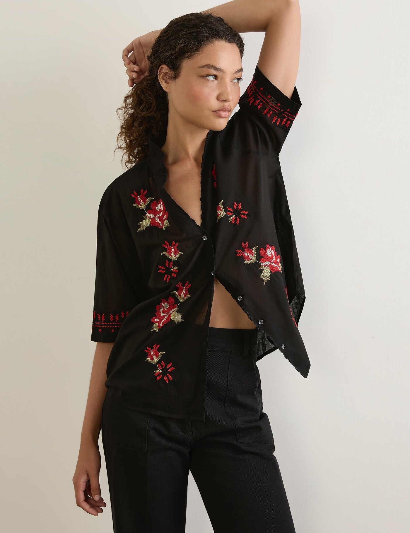S53-W-TP-26417-BK-25790-AugusteTheLabel-0640_1400x2800_3577ae2e-9d29-4f51-81fc-e92e35efd315.jpg