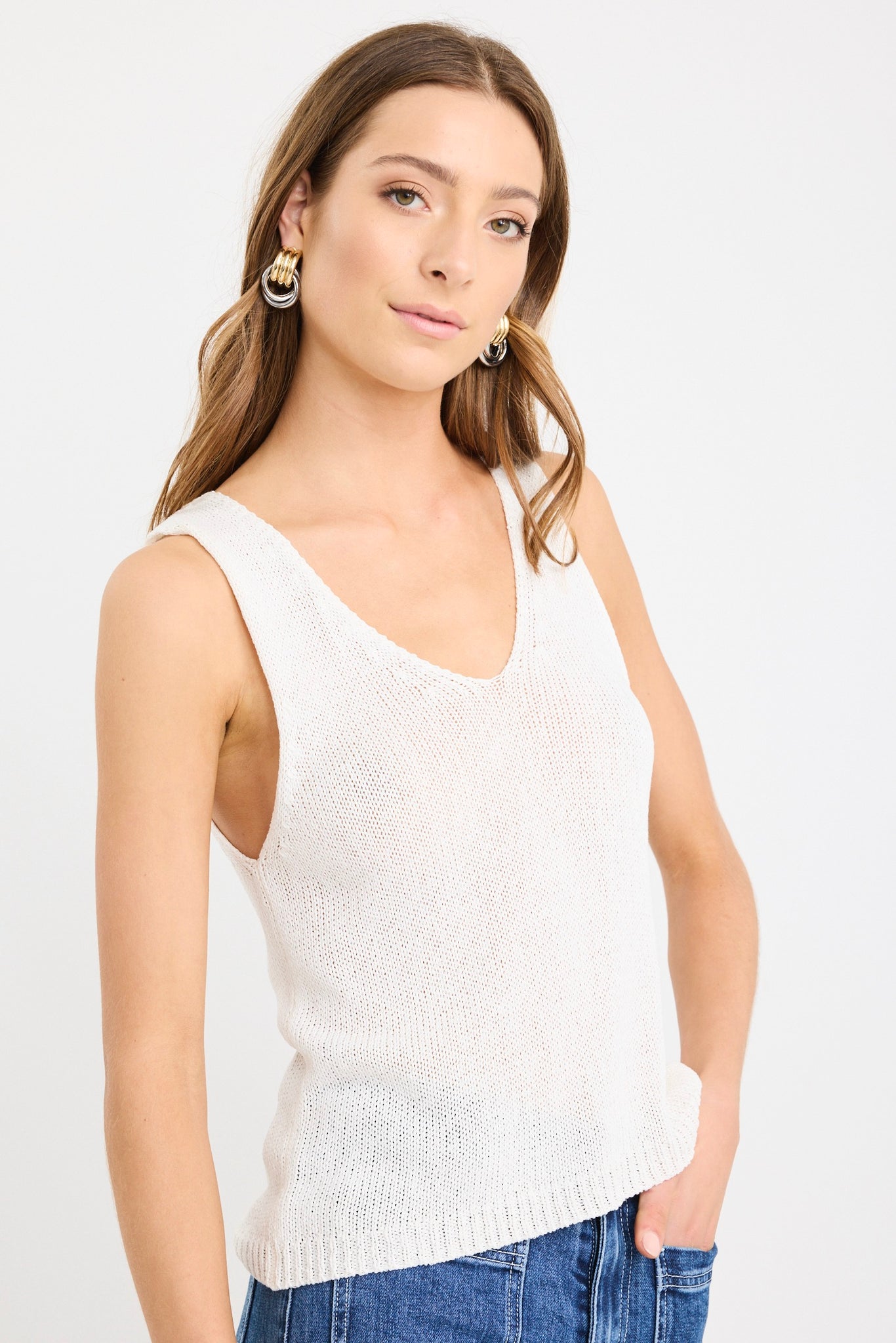 Settler Ivory V Neck Sleeveless Knit Top