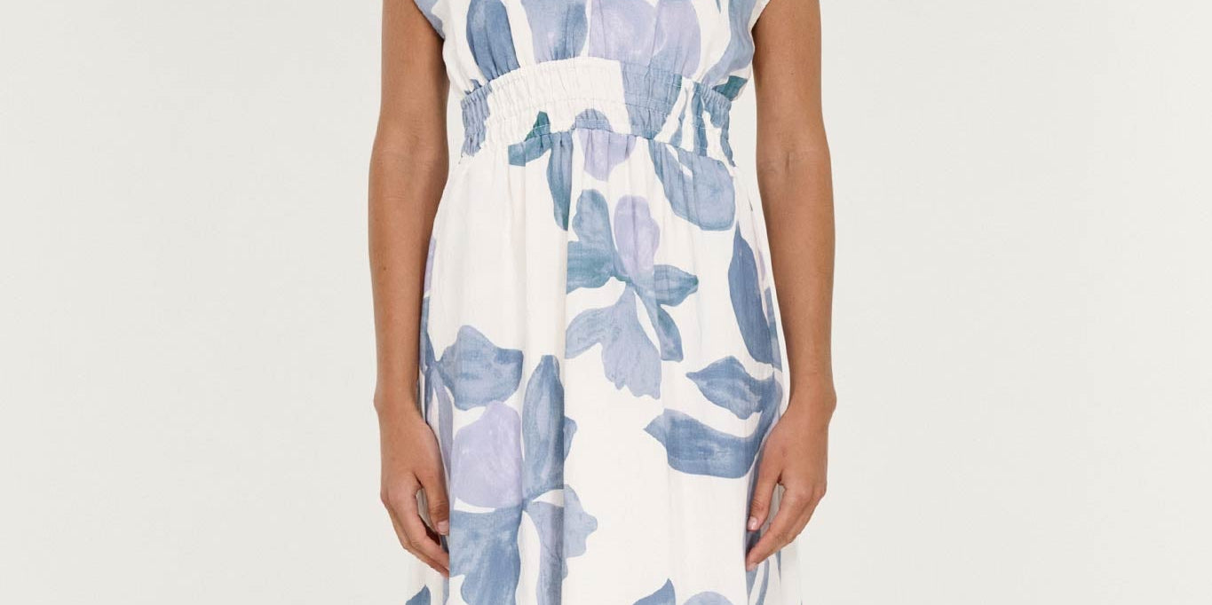 Staple_The_Label_UT2605554_ELODY-MIDI-DRESS_Blue_Floral_01.jpg