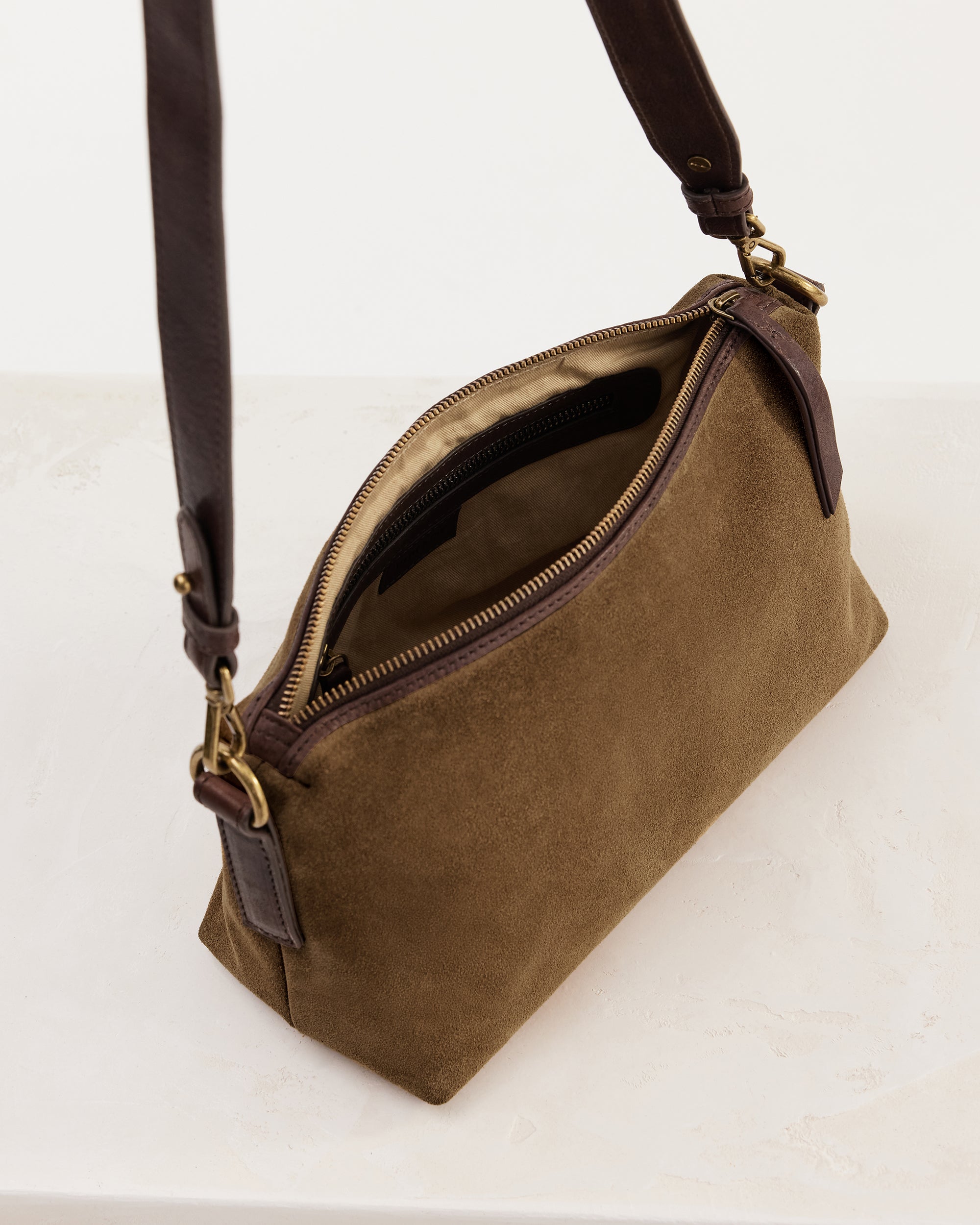 Suede_Teddy_Chestnut_Front.jpg
