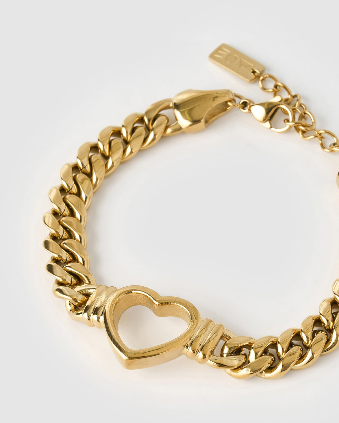 VALENTINE_BRACELET_GOLD_2_e3bcc416-d3bb-4222-ba97-fe31a67ea967.jpg