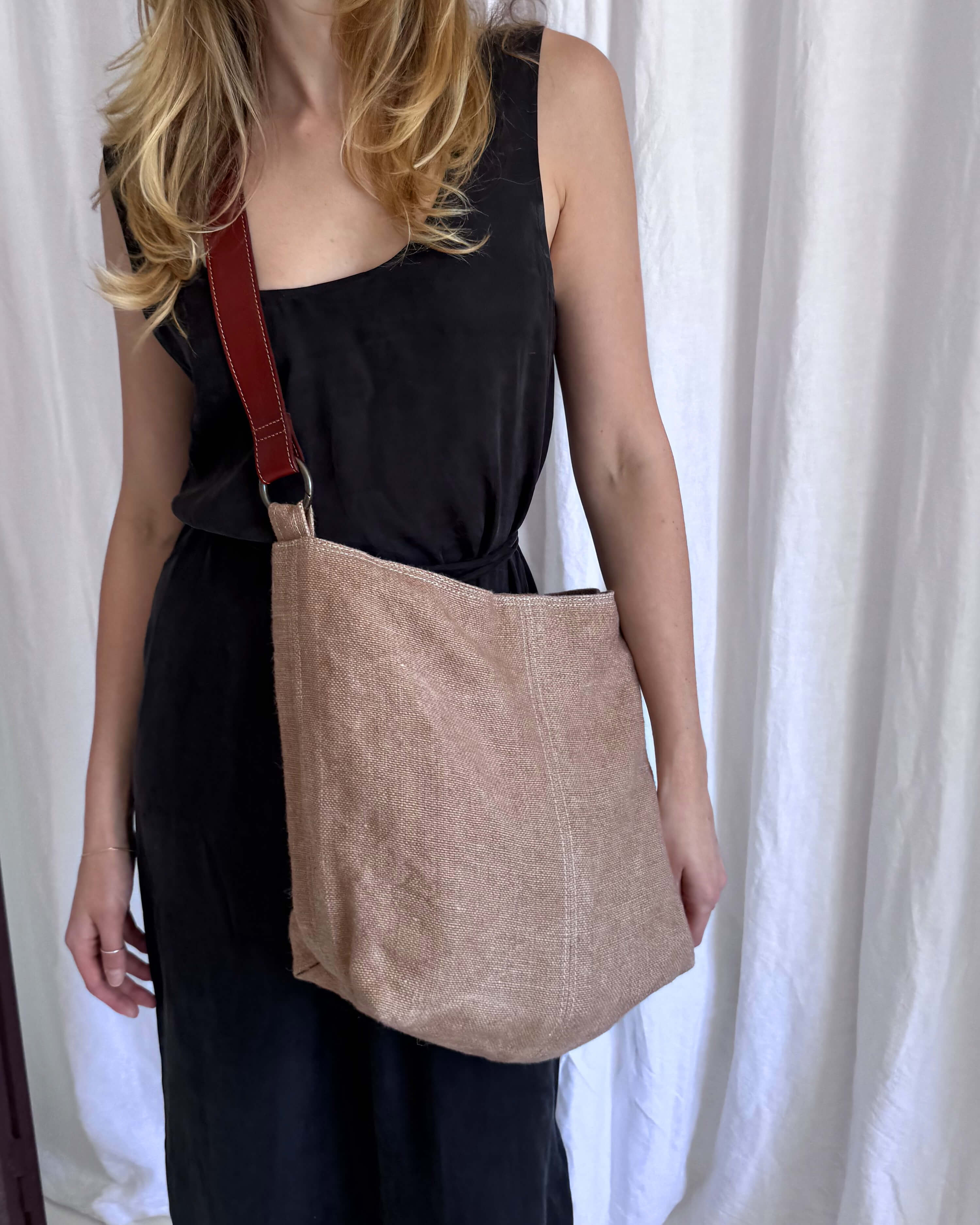 Baby Jute Slouchy Handbag Rosewood
