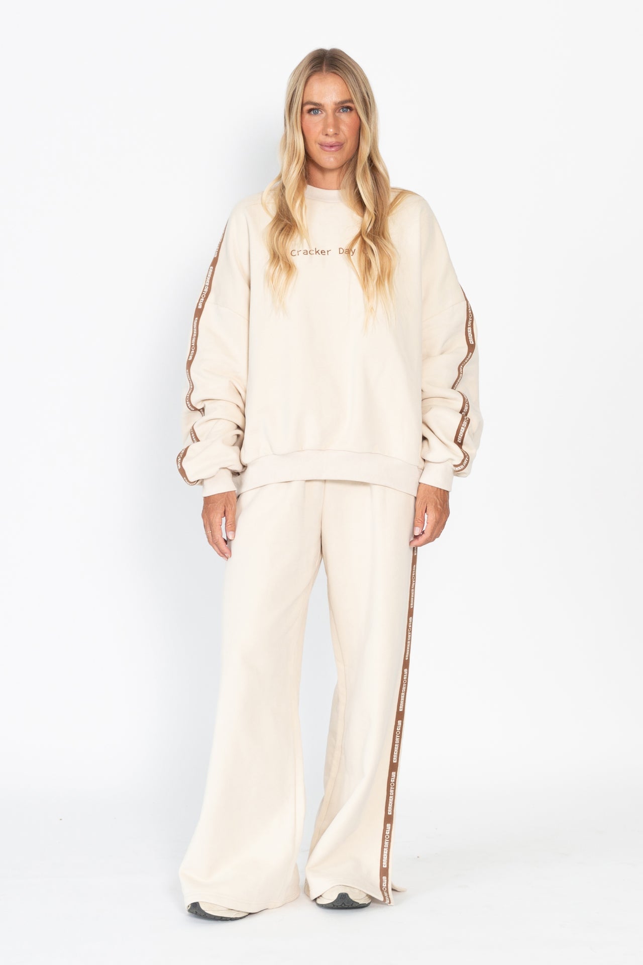 Cloud Racer Sweater - Latte