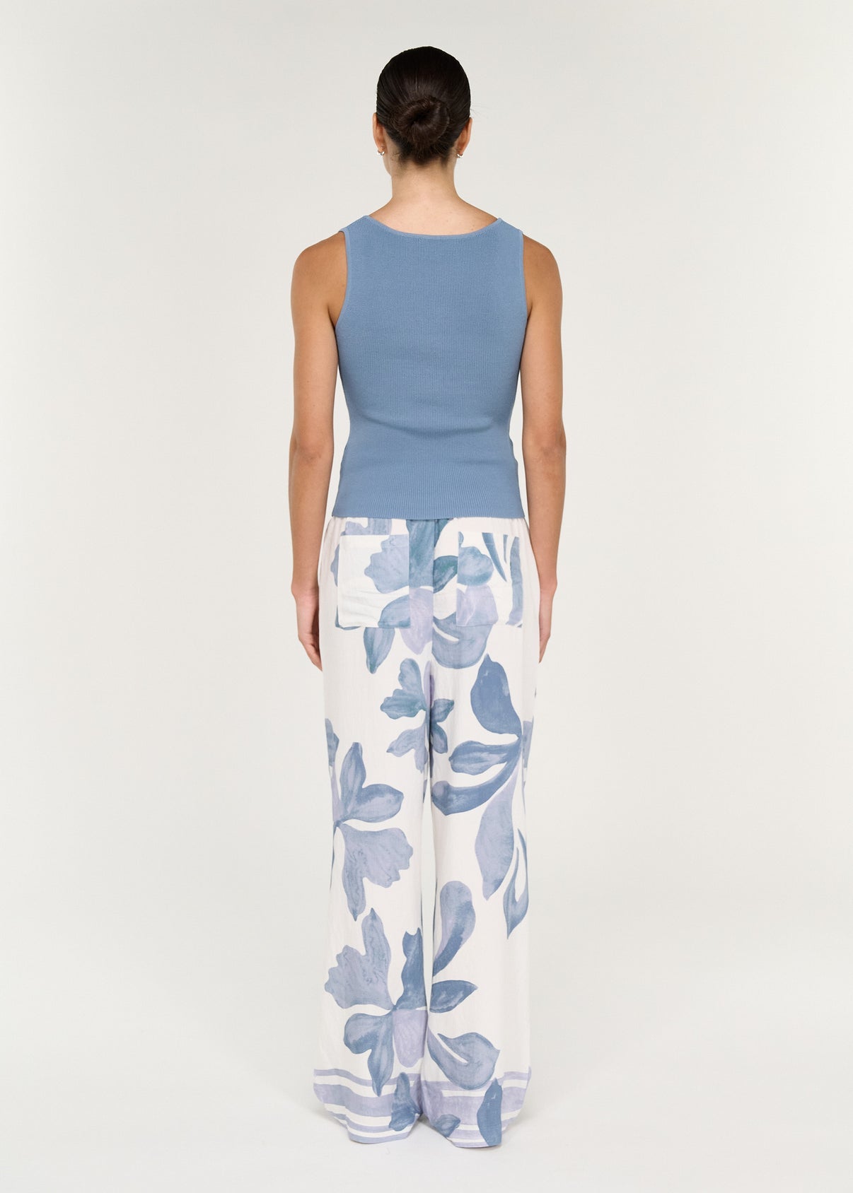 Relaxed Drawstring Elody Pant - Blue Floral