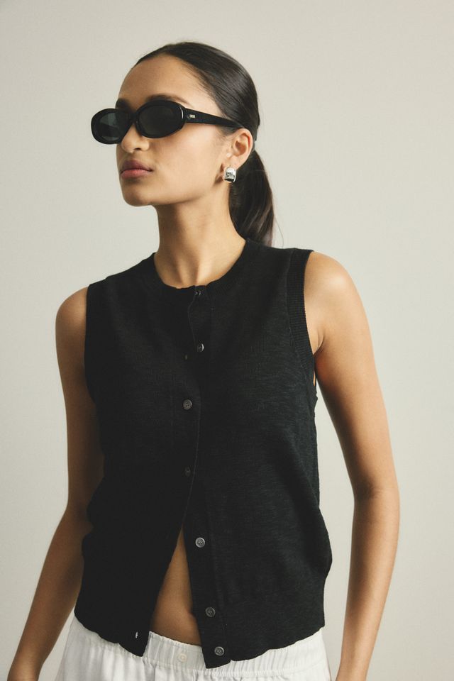 Kyra Button Tank Black