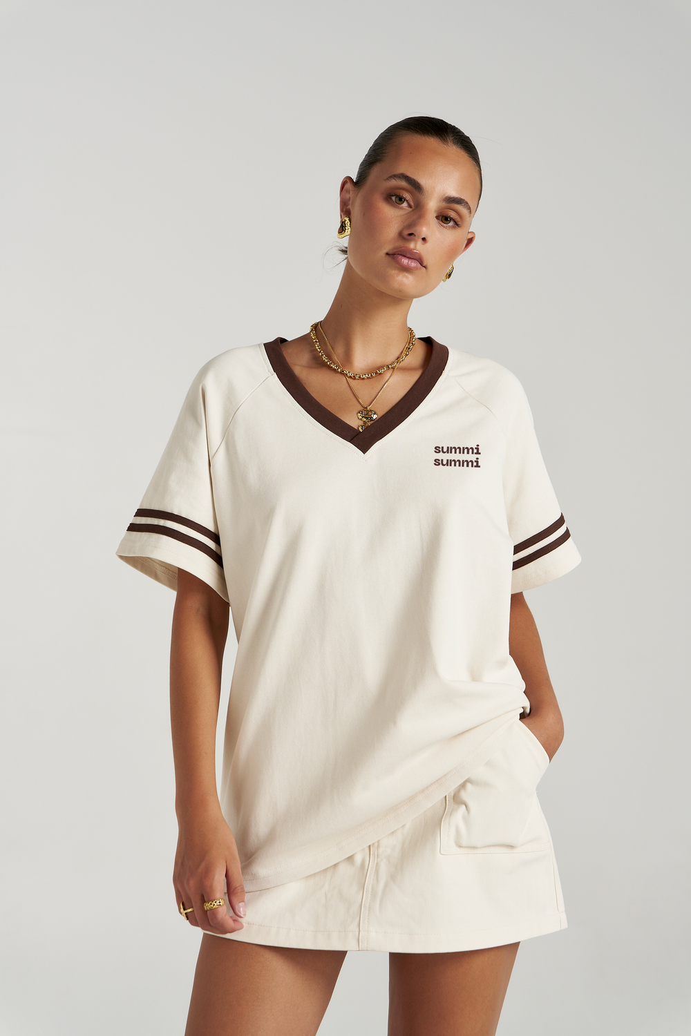 Reverie V Neck - Vanilla Espresso