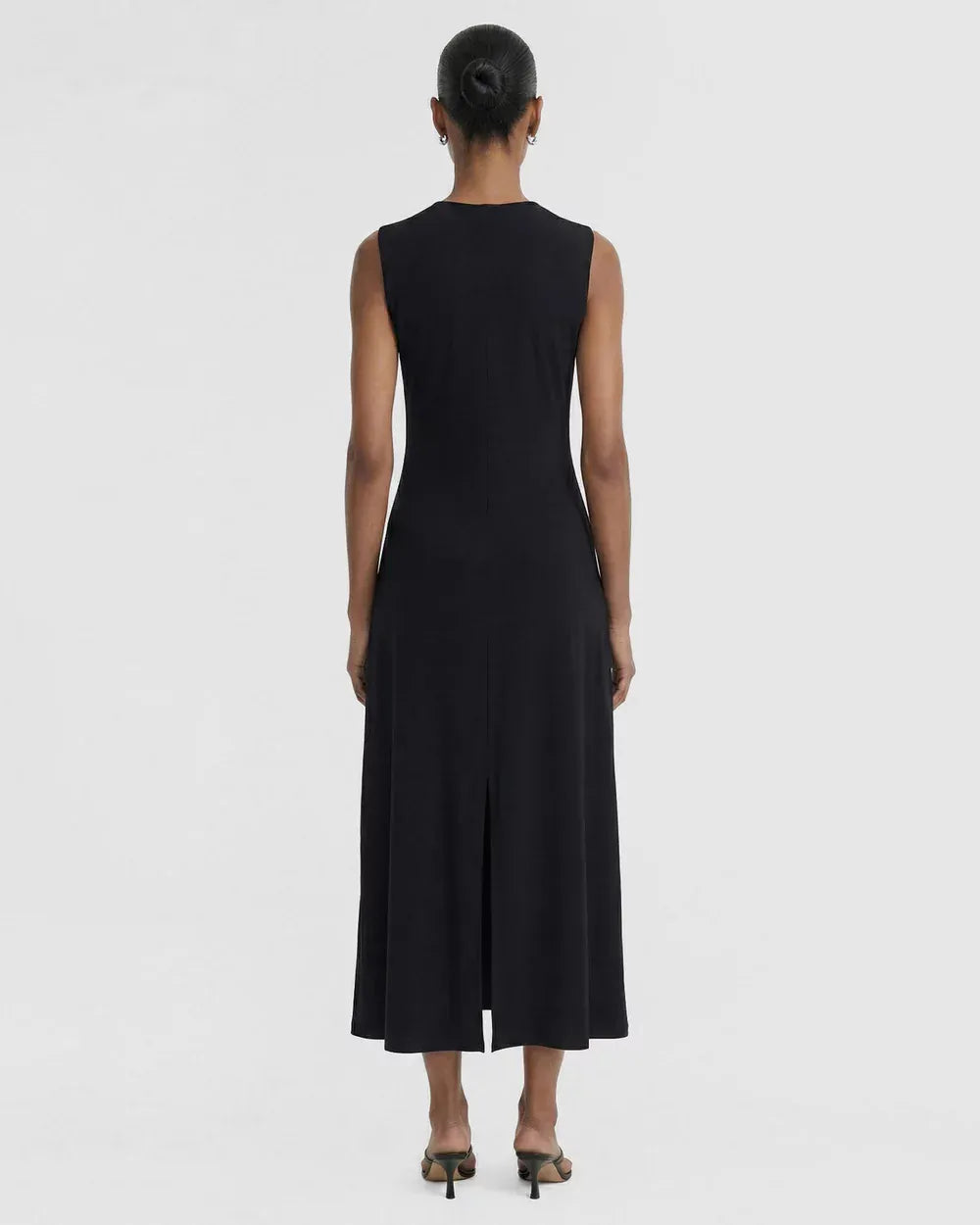 ut2604057-zara-cut-out-midi-dress-staple-the-label-dresses-1248433464.jpg